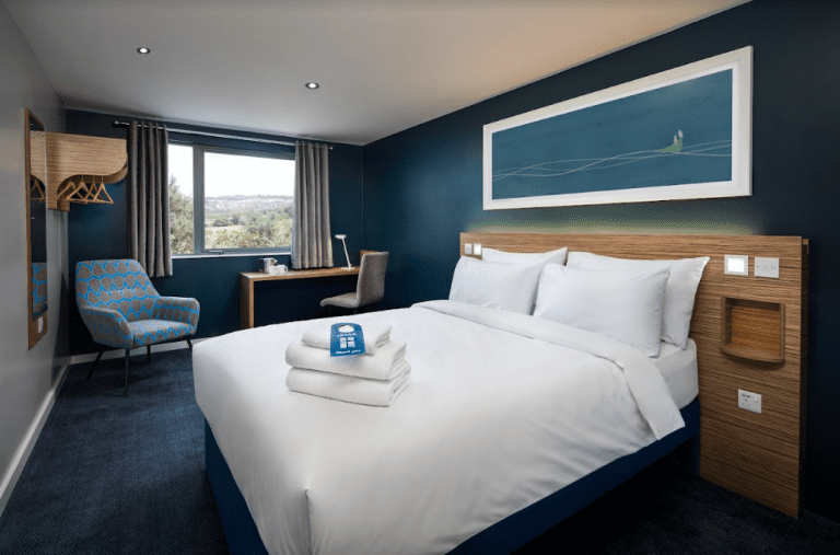 Travelodge upgrades a further 25 hotels to its budget-luxe design in time for the summer staycation season